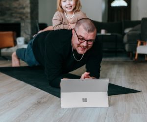 surface-mtnOWv6EGNs-unsplash